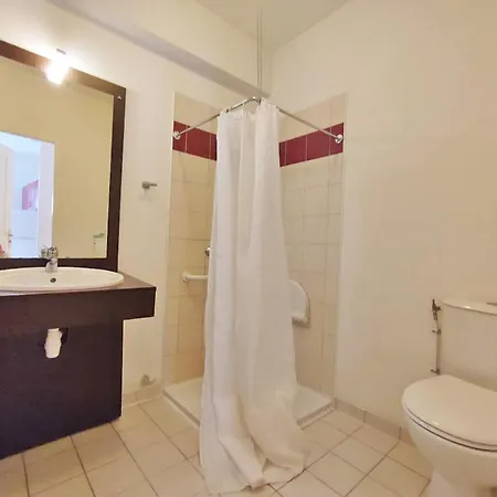 Zenitude, T3, Centre Luchon, Wifi, Casier A Skis, Ascenseur, 6 Personnes *