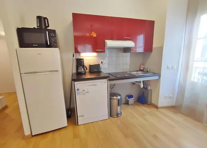 Zenitude, T3, Centre Luchon, Wifi, Casier A Skis, Ascenseur, 6 Personnes 公寓 *